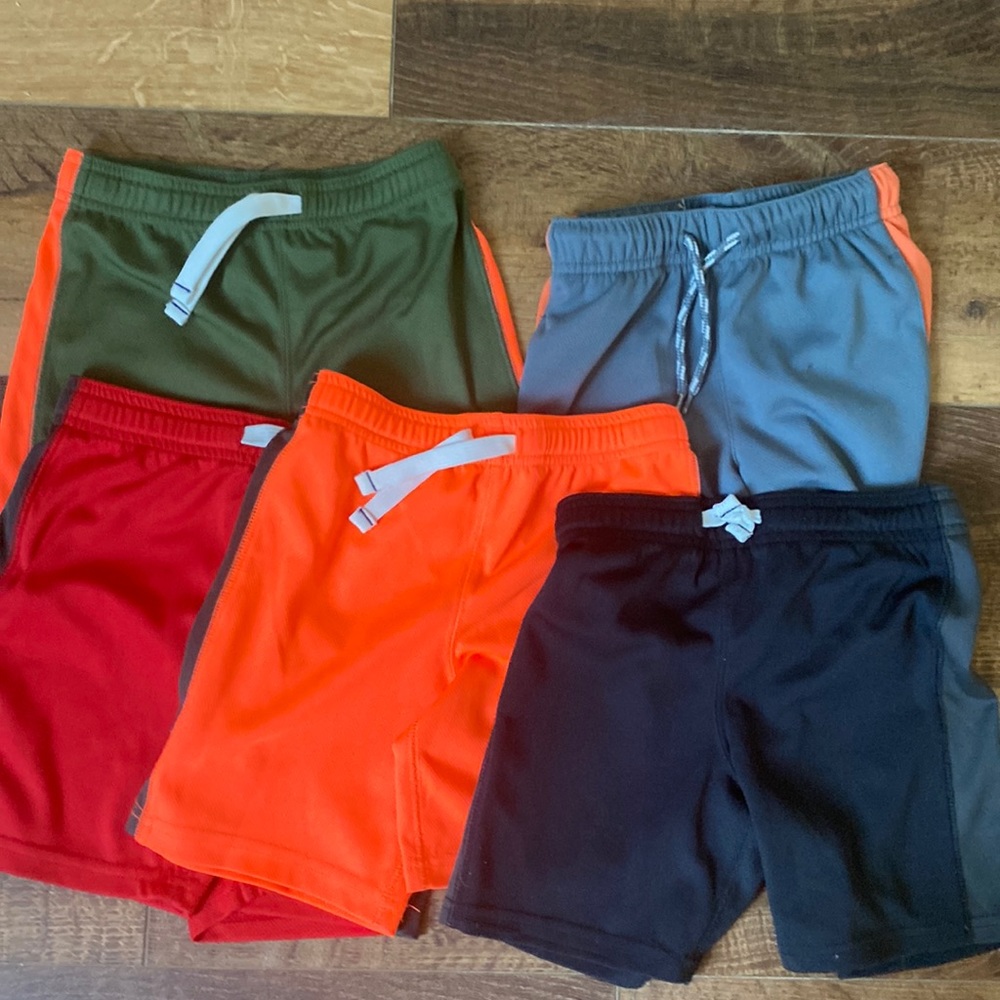 Bundle Boys 4T athletic sport shorts